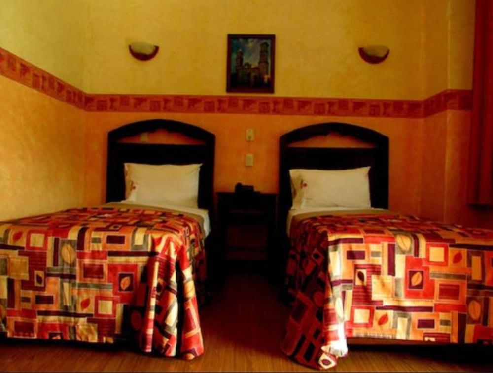 Hotel La Alhondiga Puebla de Zaragoza Esterno foto