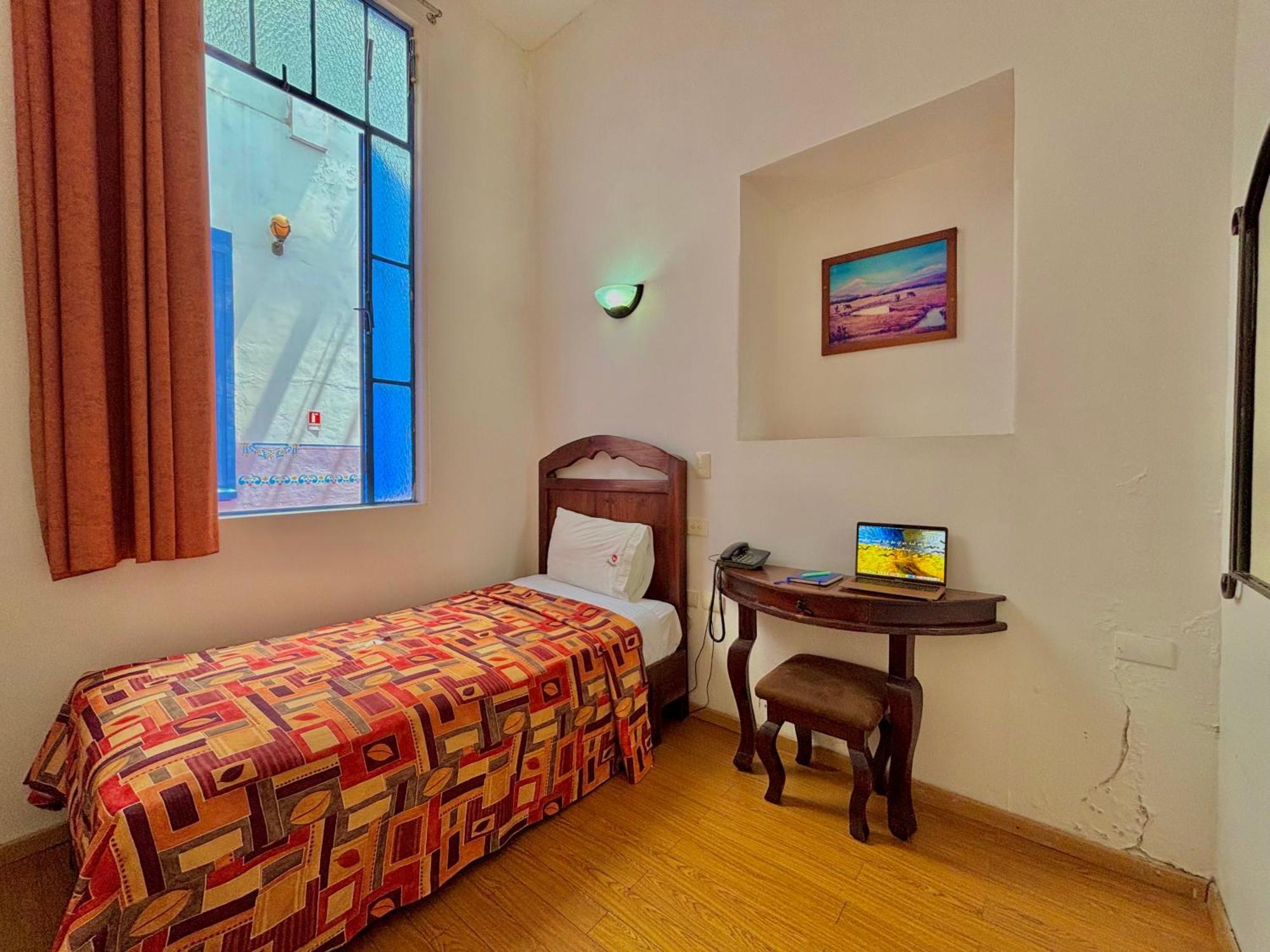 Hotel La Alhondiga Puebla de Zaragoza Esterno foto