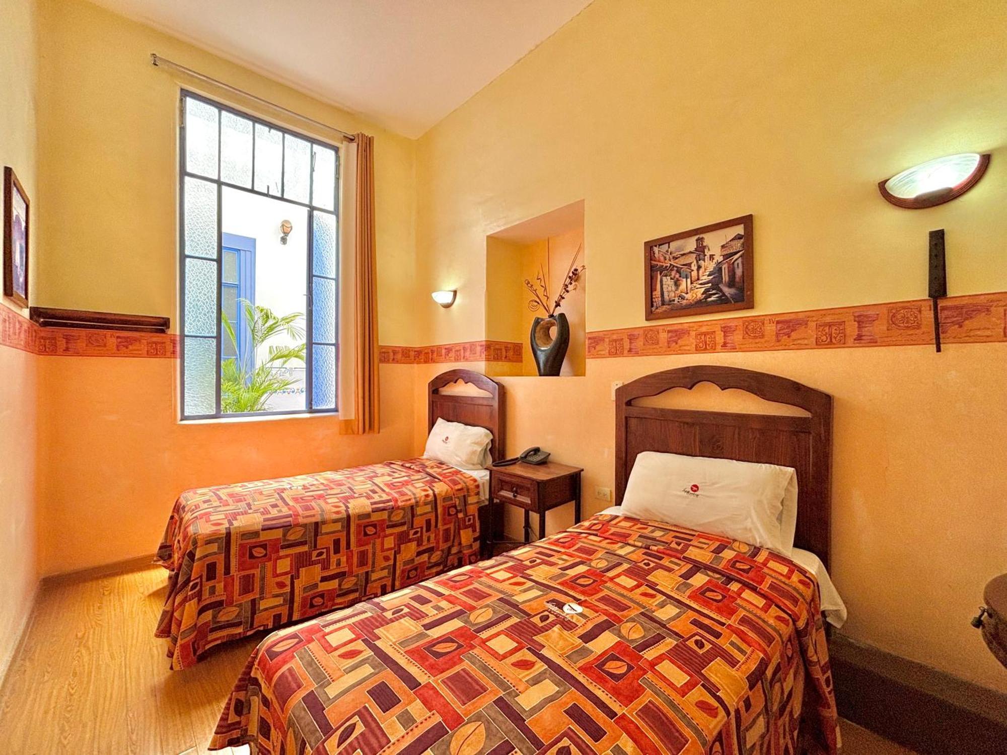 Hotel La Alhondiga Puebla de Zaragoza Esterno foto